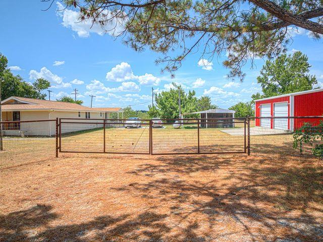 52 Blossom Drive — photo