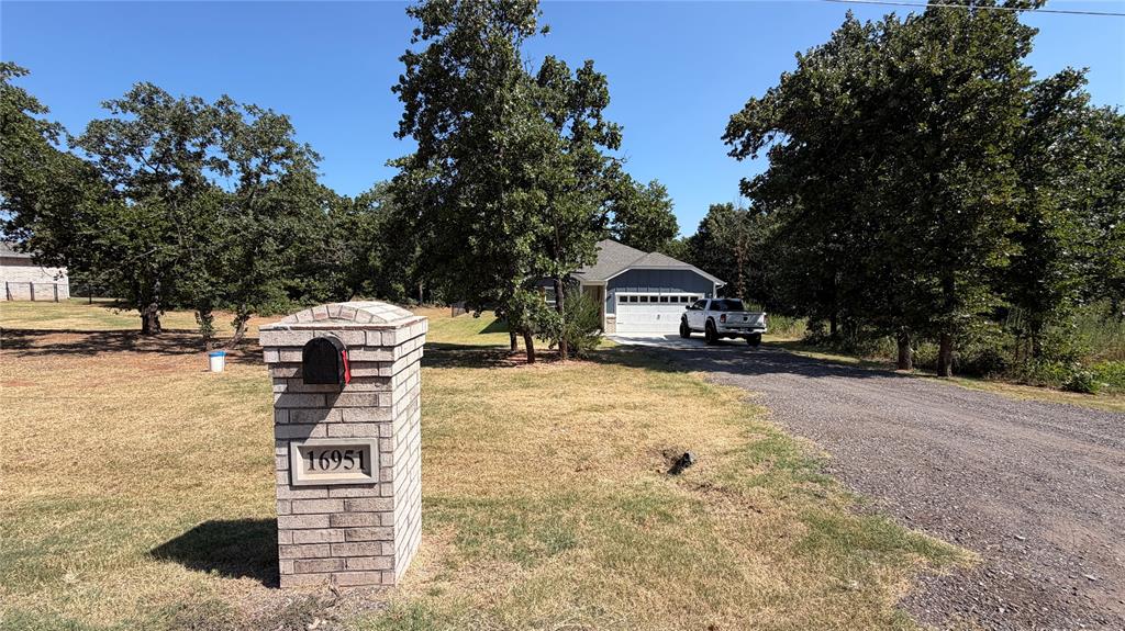 16951 Buck Circle — photo