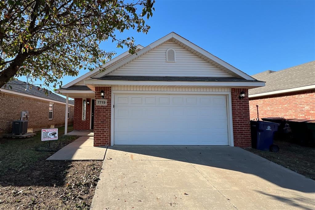 7719 Bennie Terrace — photo