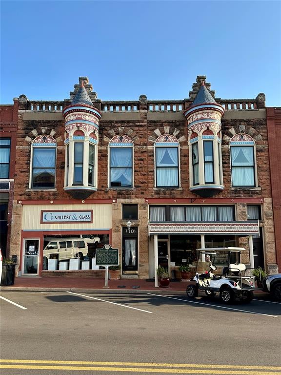 110 E Oklahoma Avenue 1/2 — photo