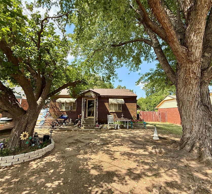 4219 NW 14th Street — photo