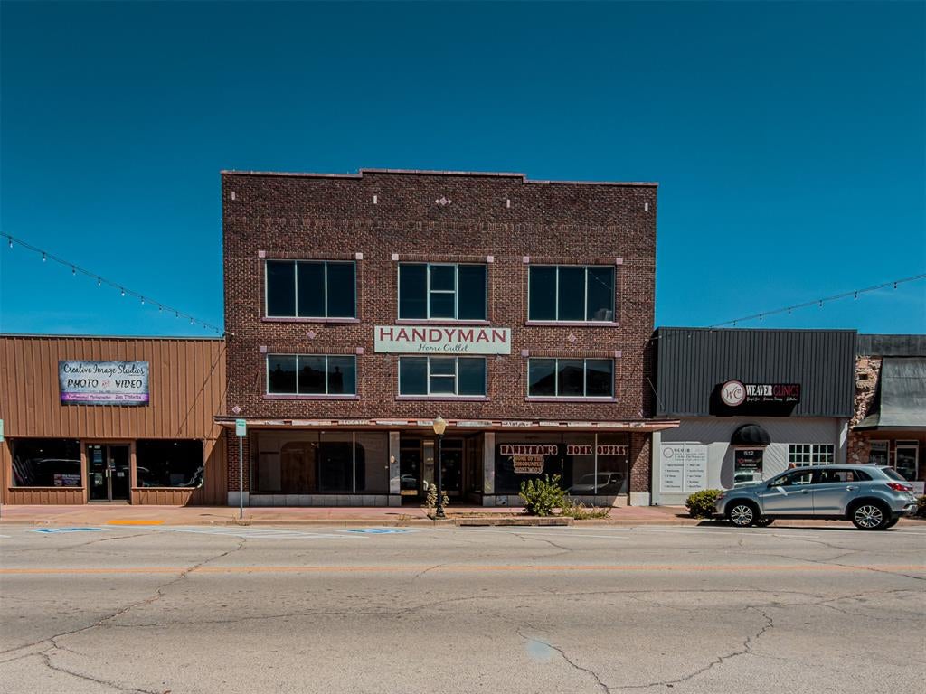 516 W Chickasha Avenue — photo