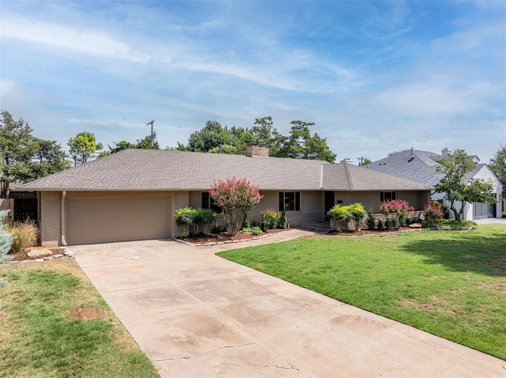 1807 Dorchester Drive — photo