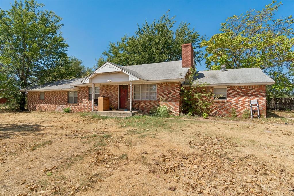 18087 Donna Sue Drive — photo