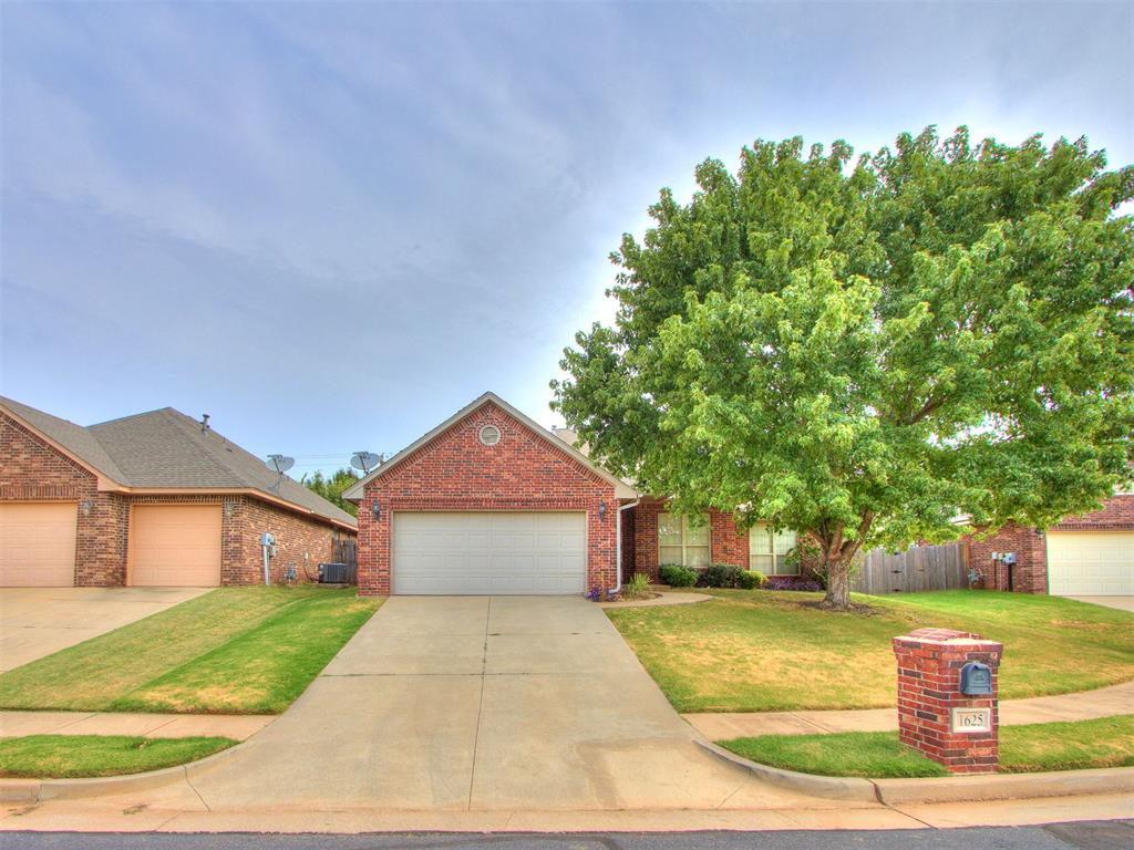 1625 Savannah Lane — photo