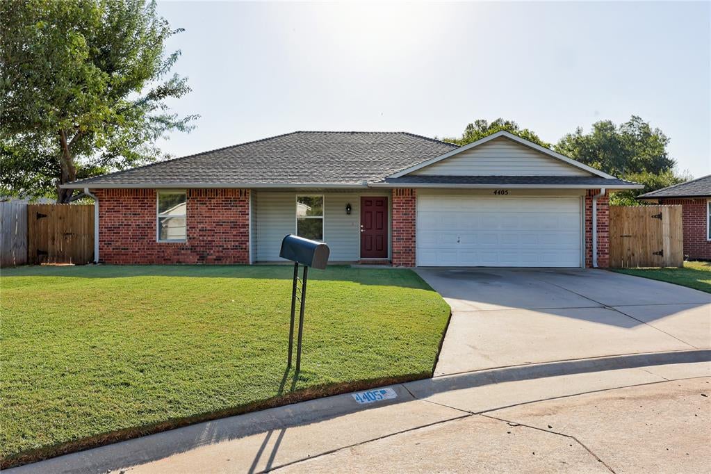 4405 Smoking Tree Drive — photo