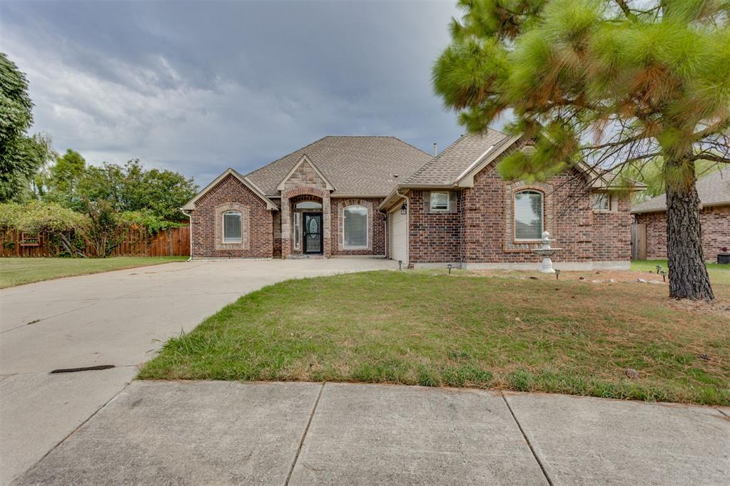 819 Rickwood Circle — photo