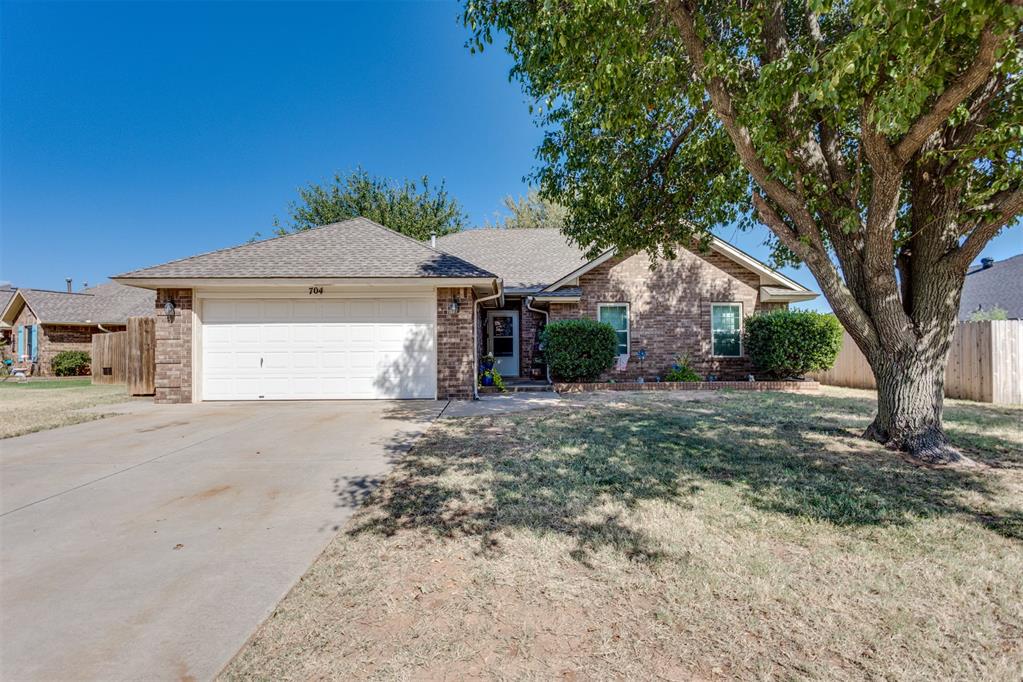 704 Gregg Court — photo