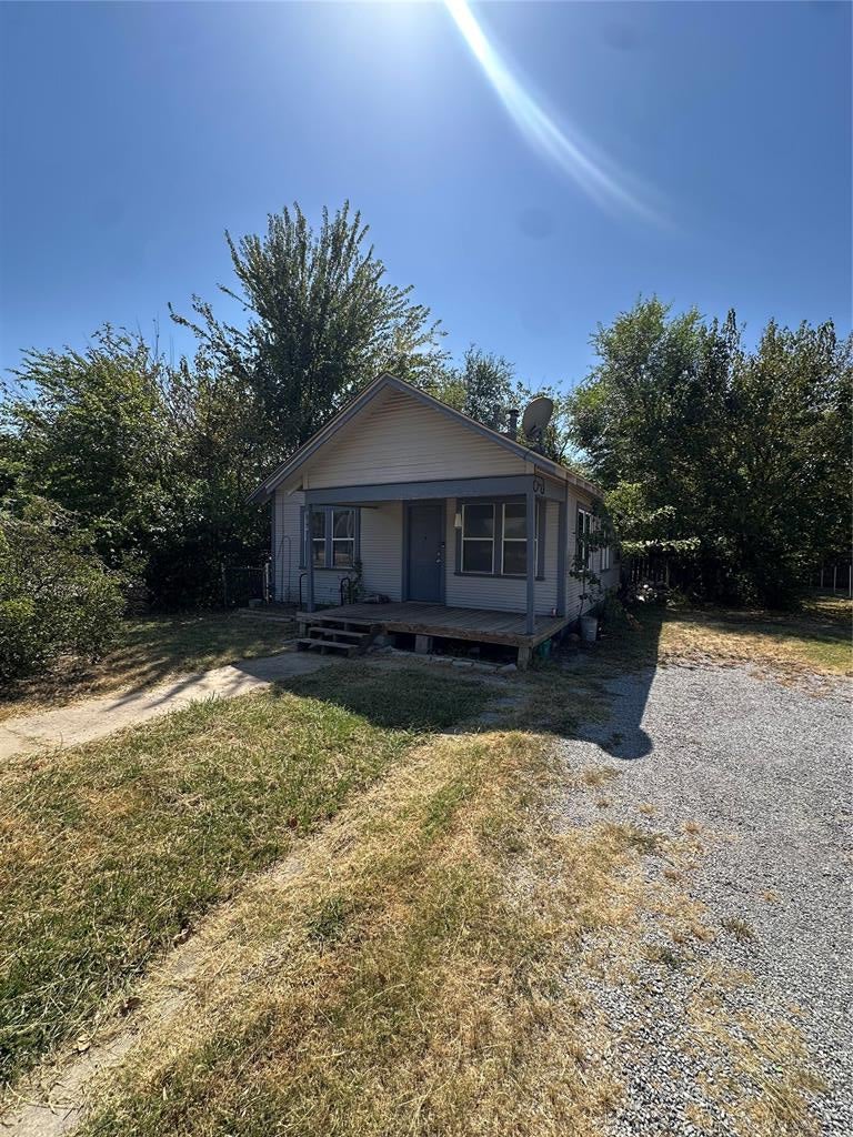 904 N Crawford Avenue — photo