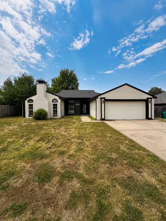 10413 Doris Place — photo