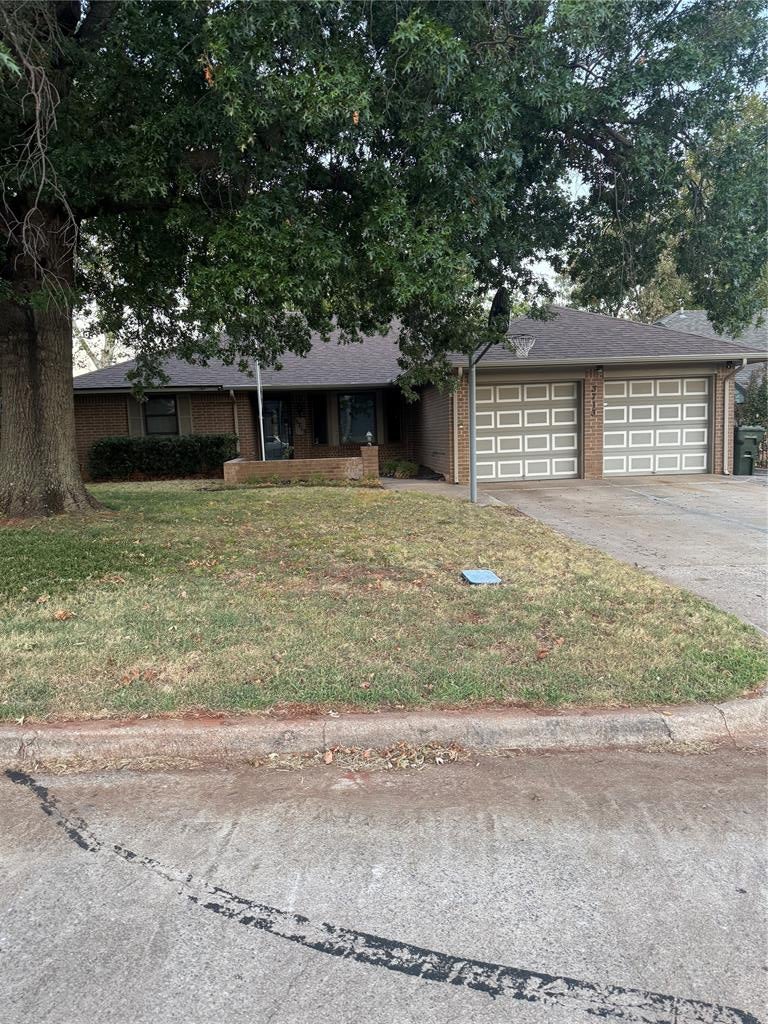3713 Rolling Lane Circle — photo