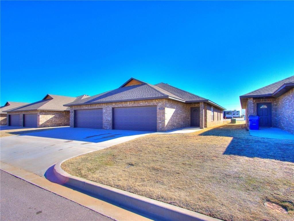 820 Aspen Drive — photo