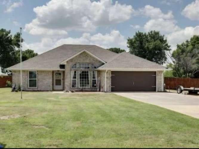 10 SW Bradbury Circle — photo