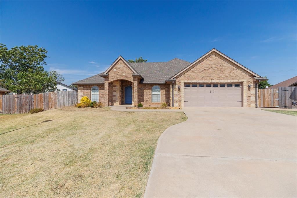 1105 Hershel Drive — photo
