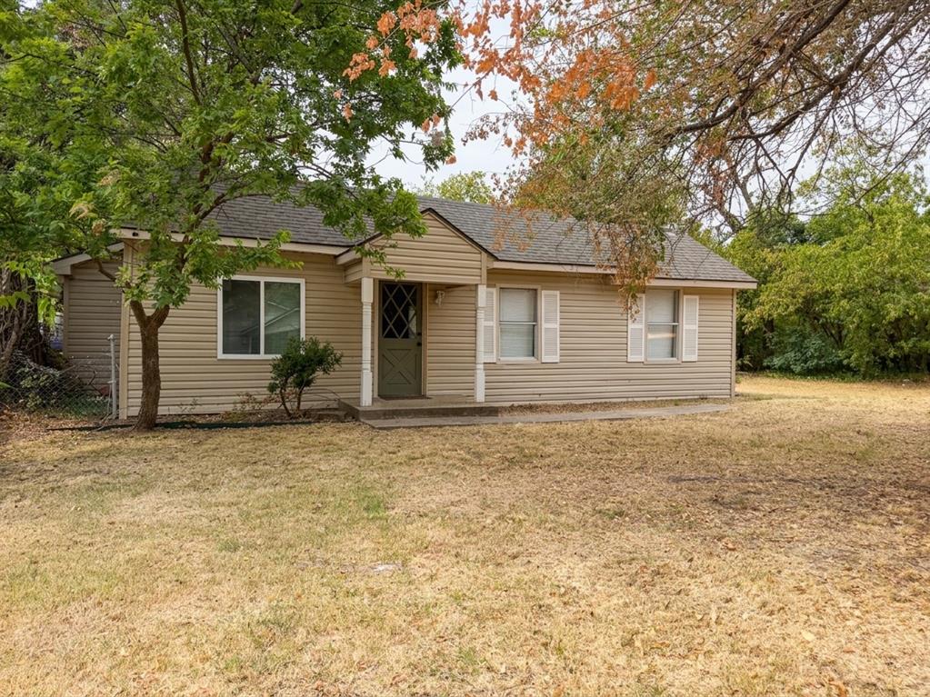 230 W Himes Street — photo