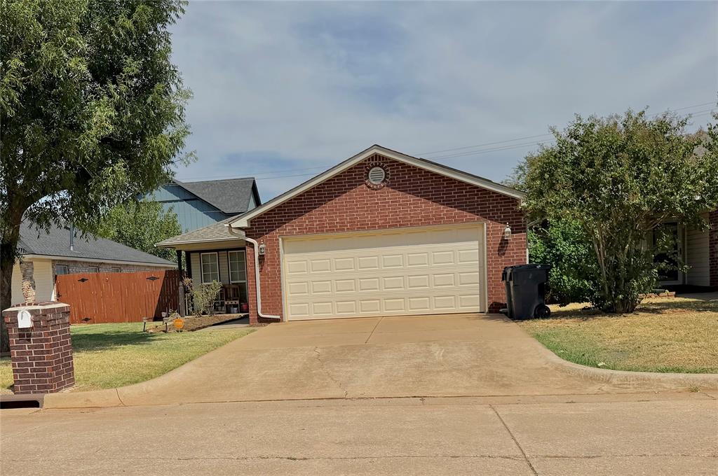 2545 Lynn Lane — photo