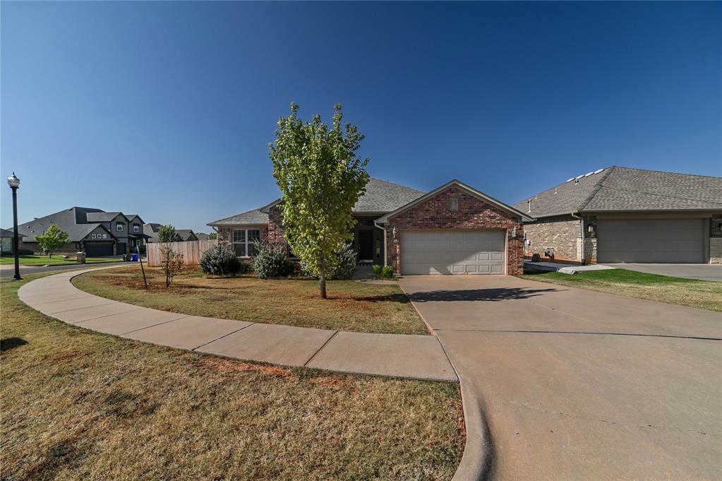 605 Carolyn Ridge Road — photo