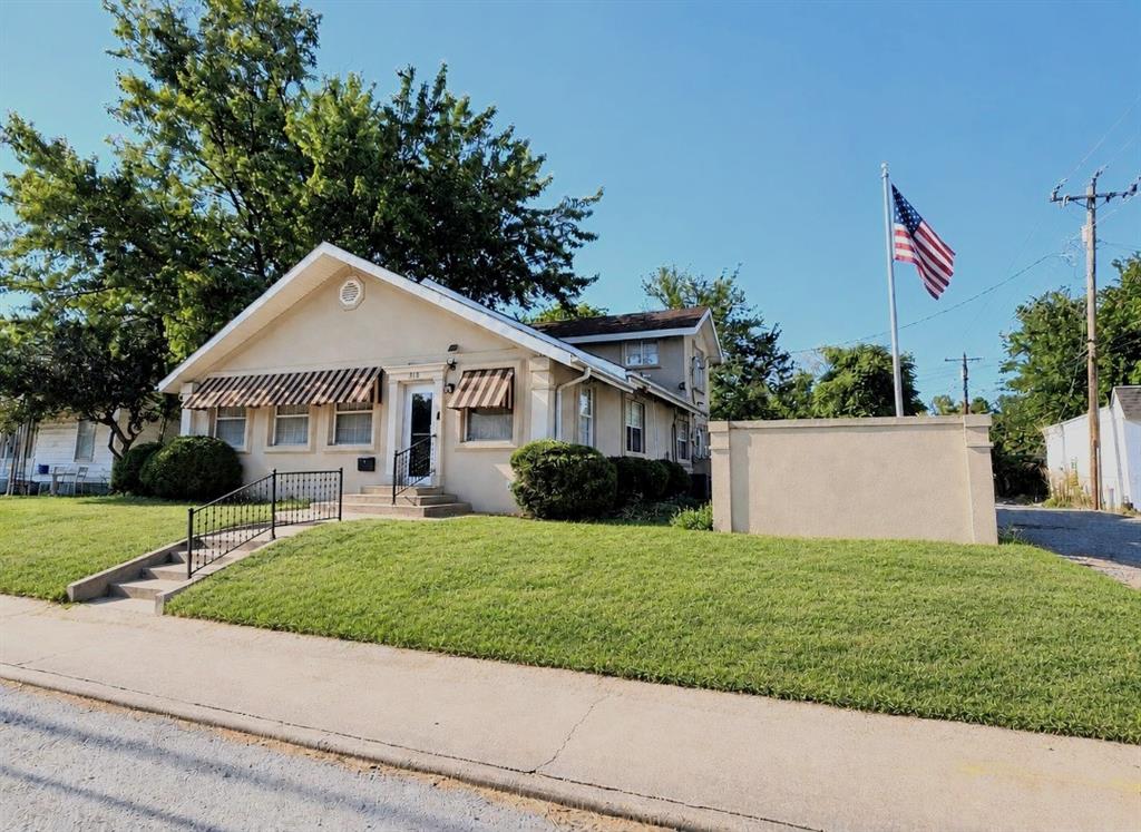 318 W Highland Street — photo