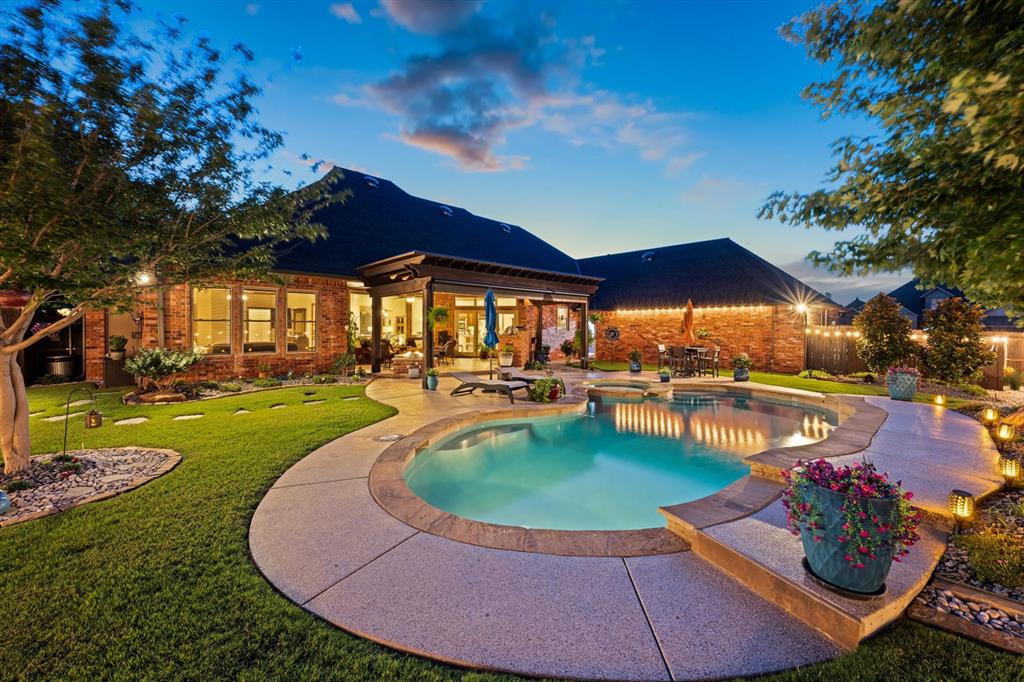 4216 Frisco Bridge Boulevard — photo
