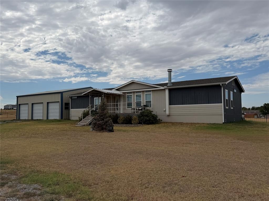 1426 County Road 1344 — photo