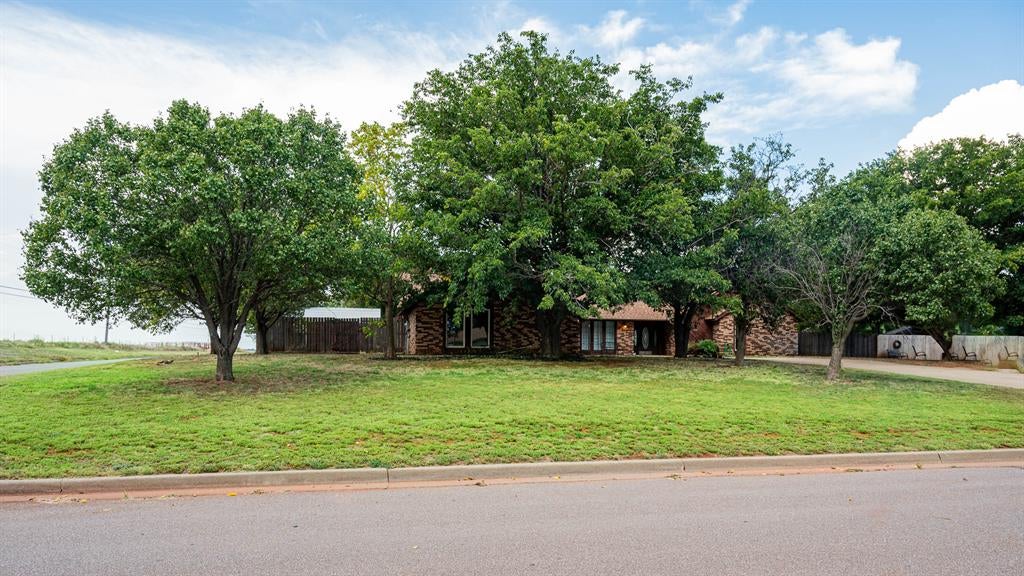 321 Grissom Drive — photo