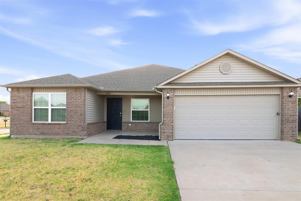 1016 N Scouts Court Way — photo