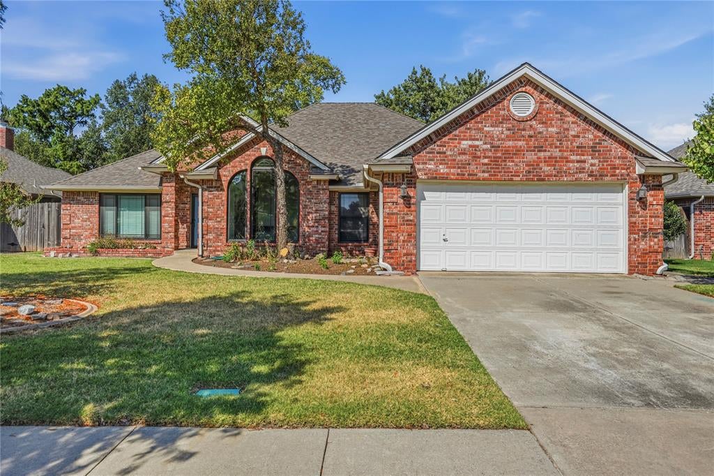 3808 Drawbridge Lane — photo