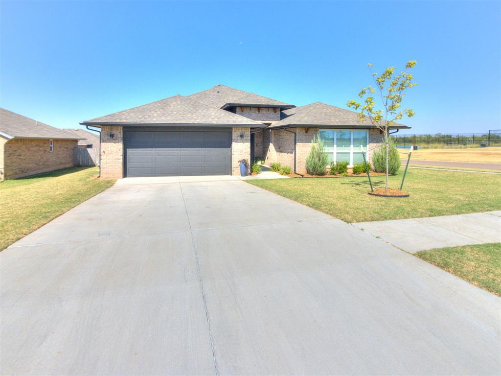 2100 Norwood Drive — photo