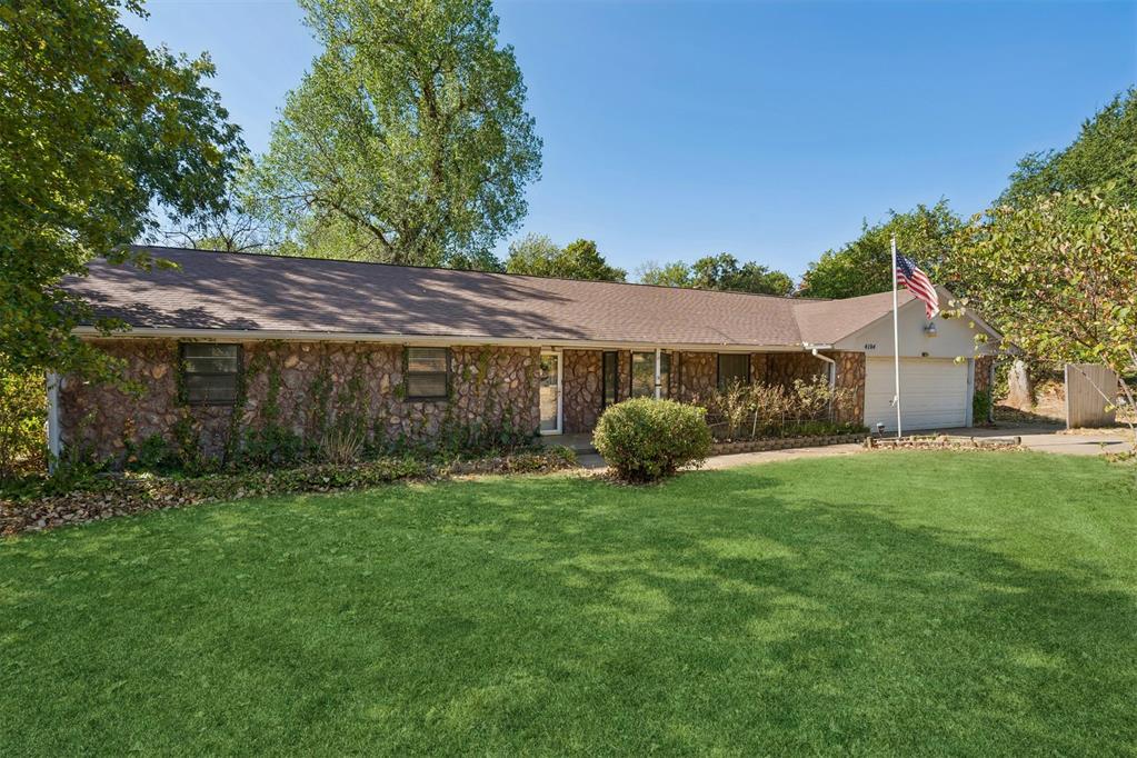 4104 Redbud Lane — photo