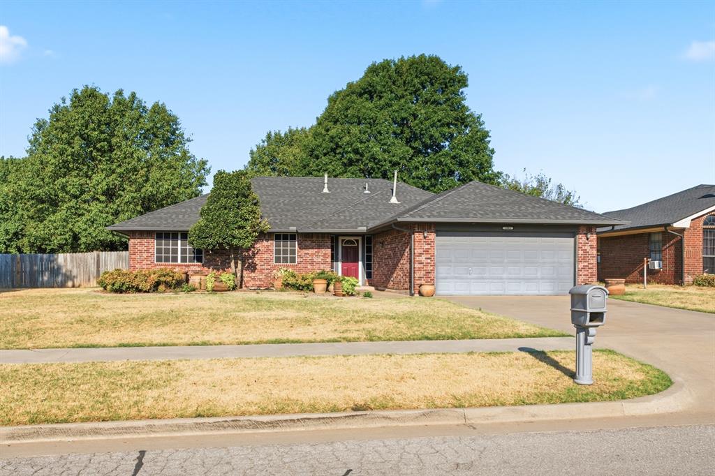 1001 Buckingham Drive — photo