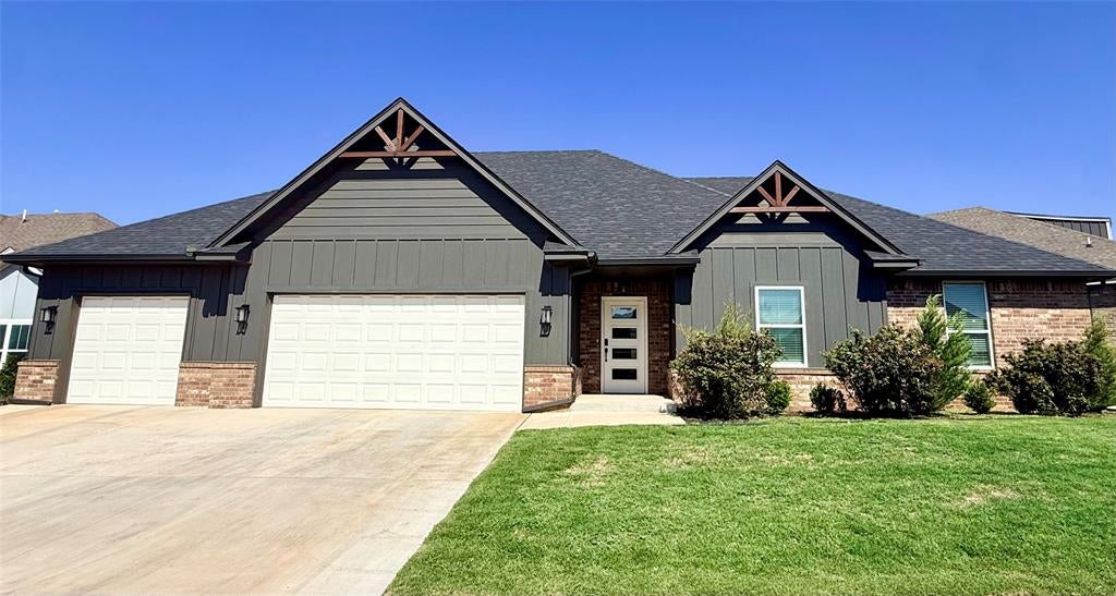 15813 Langley Way — photo