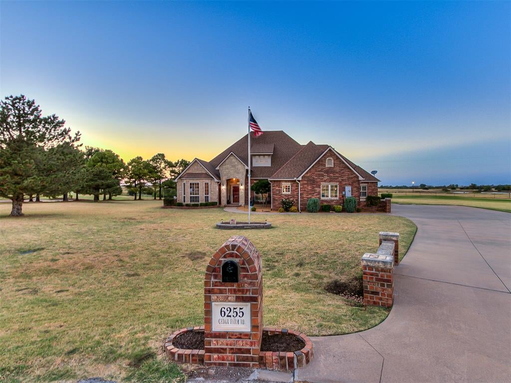 6255 Cedar Farm Road — photo