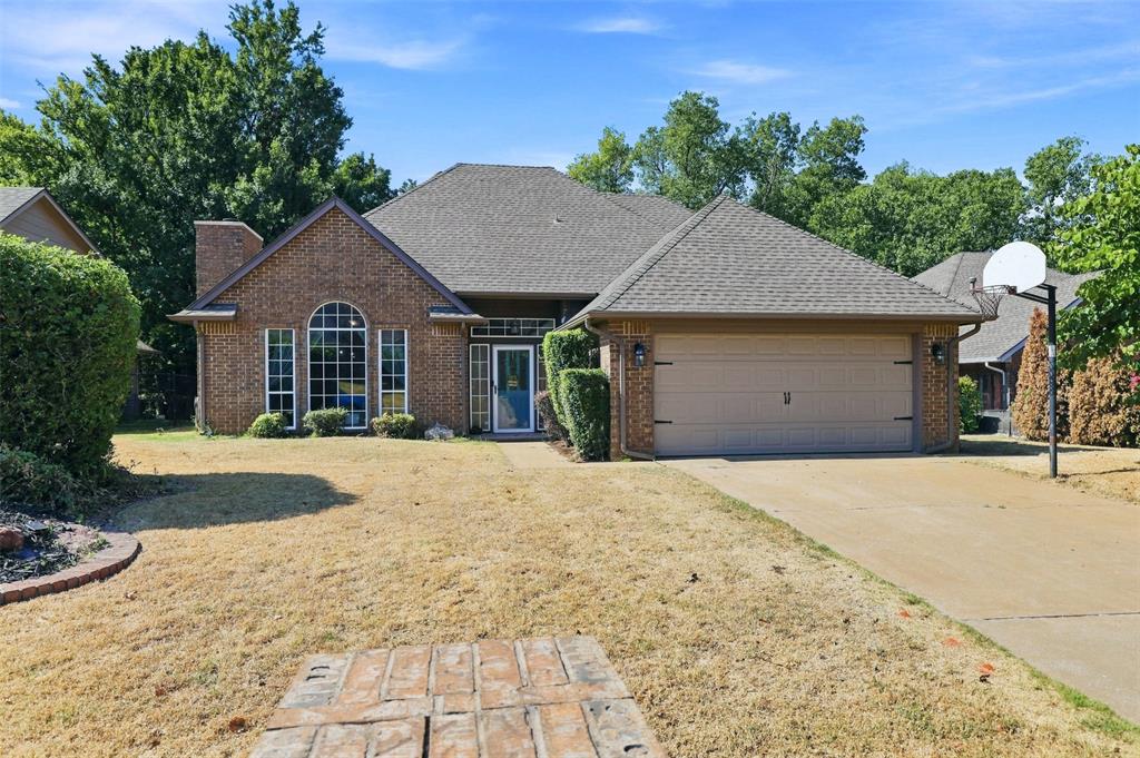 1124 Providence Court — photo