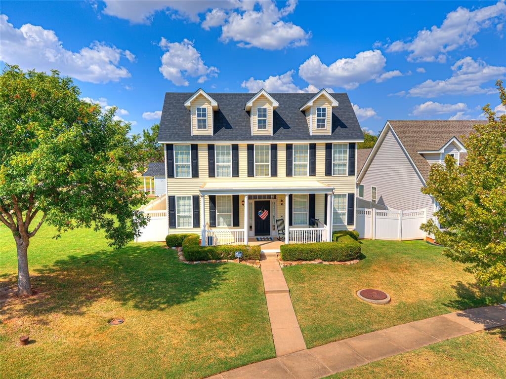 101 Chardonnay Lane — photo