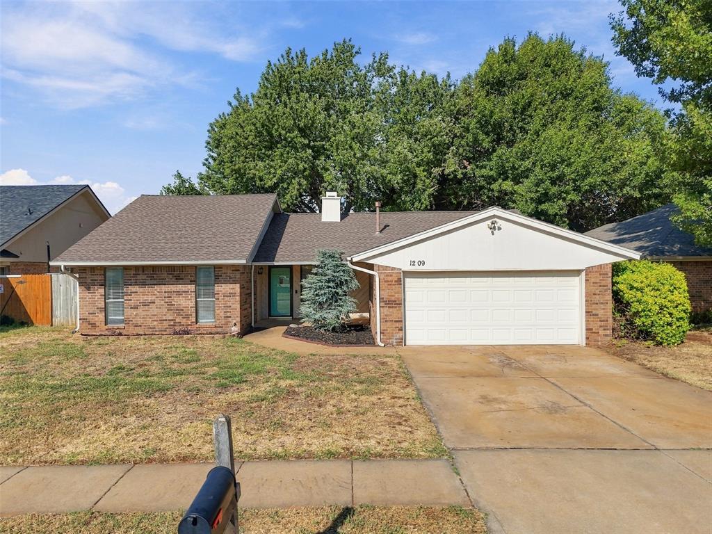 1209 Bluff Creek Drive — photo