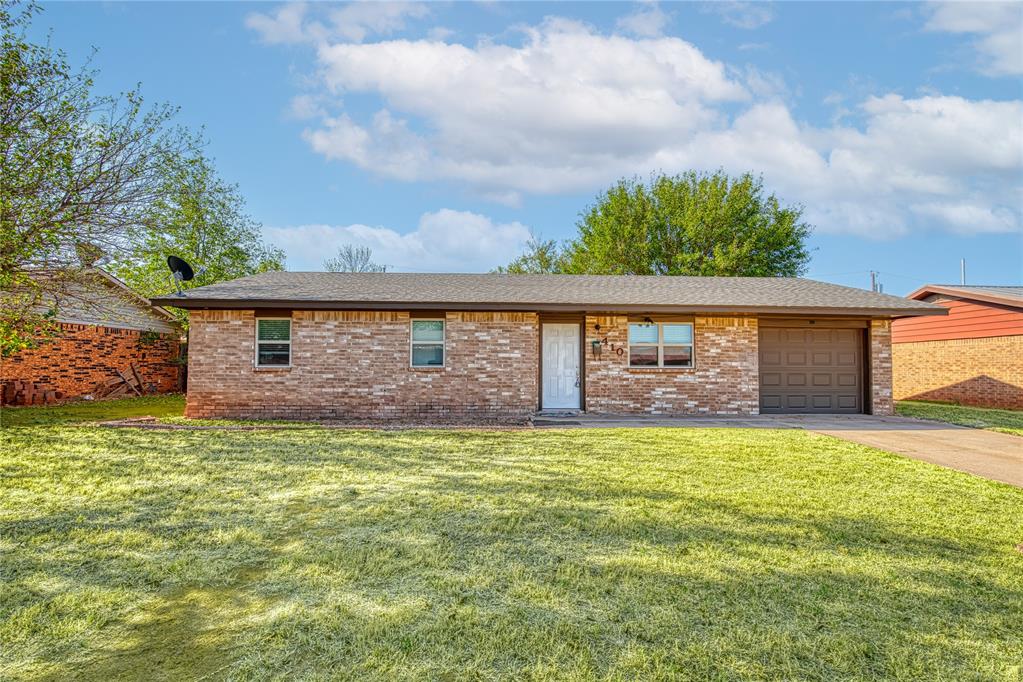 410 Hoover Circle — photo