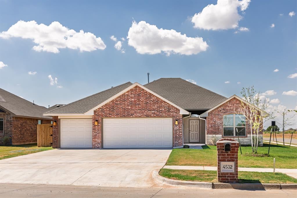 4532 Adobe Court — photo