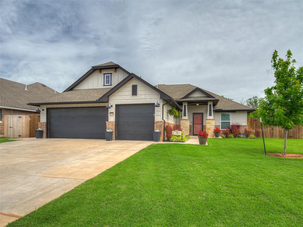 2416 Creek Side Circle — photo