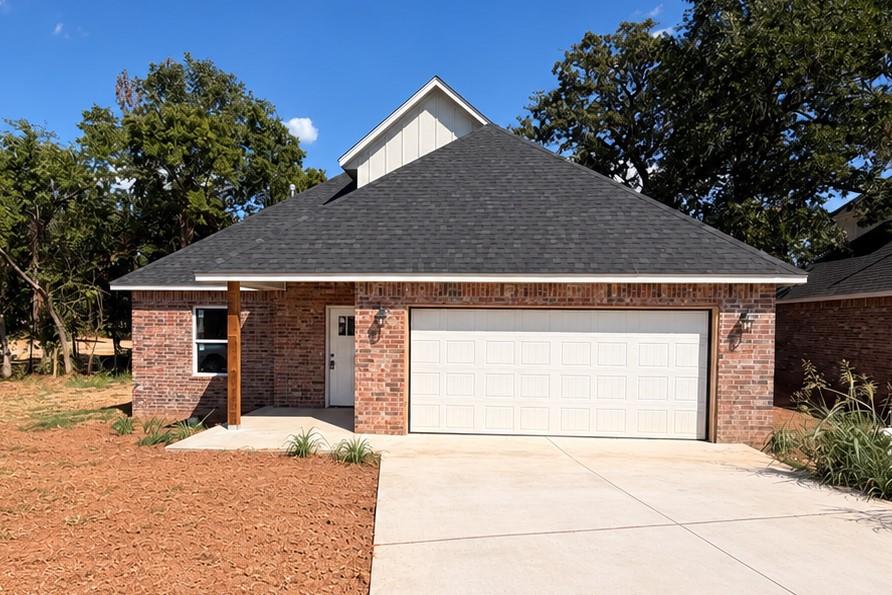 400 Browning Lane — photo