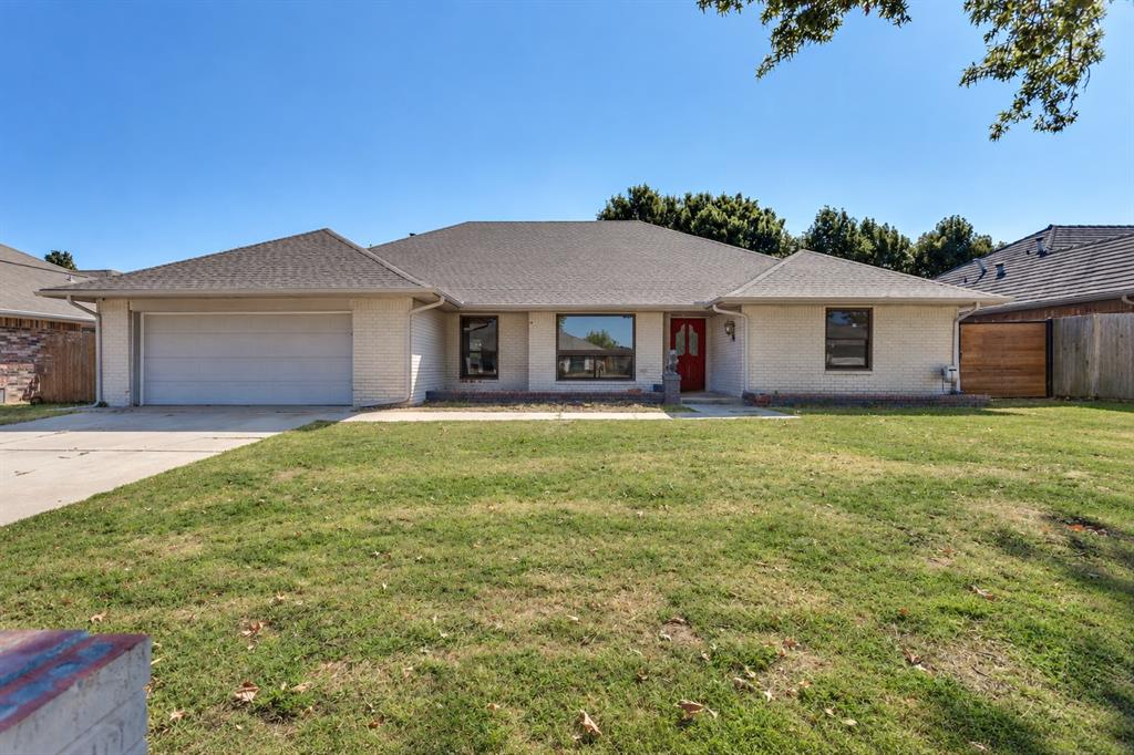 13400 Apple Valley Drive — photo