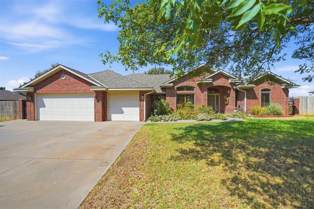 2309 N Sunset Drive — photo