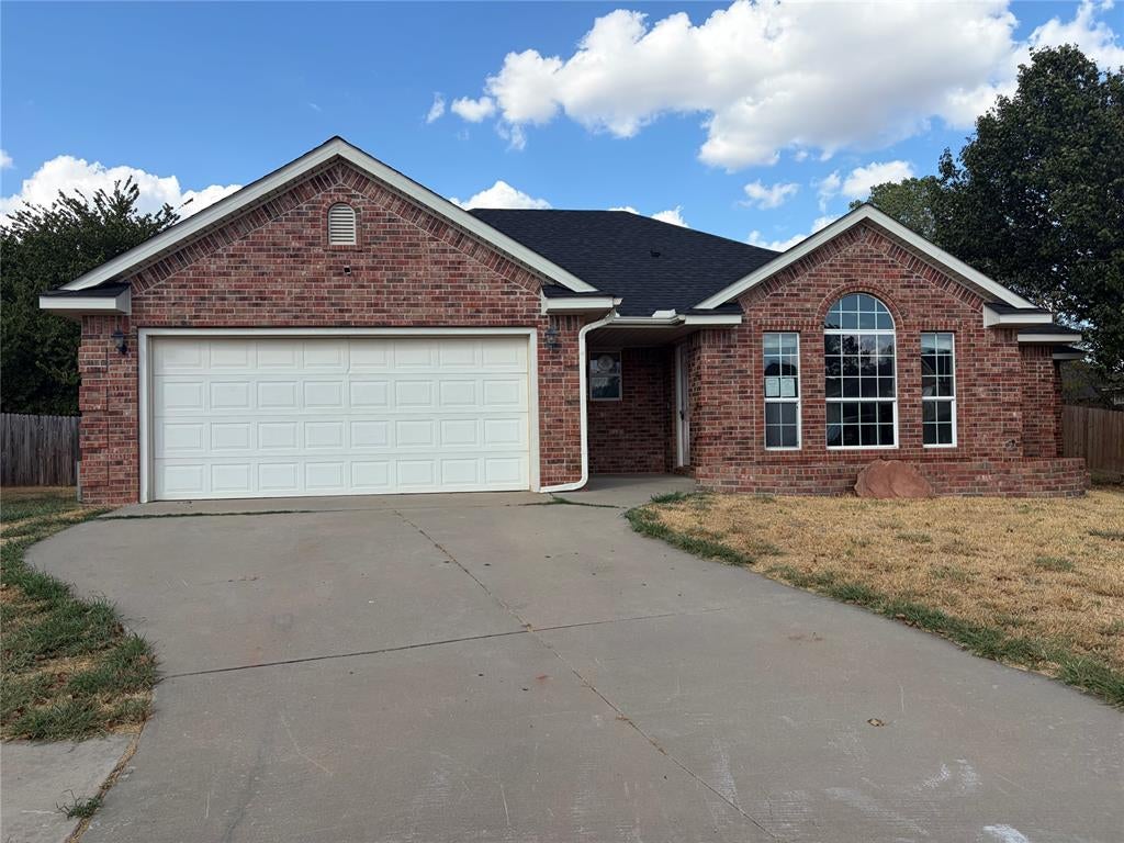 8112 Woodbend Drive — photo