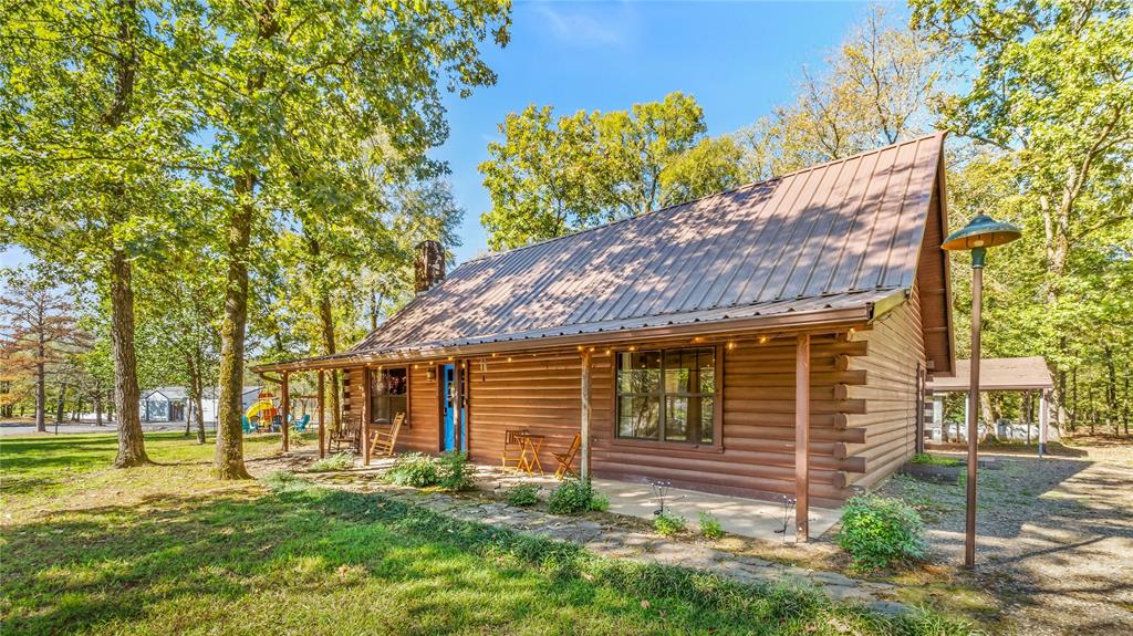 313 Post Oak Road — photo