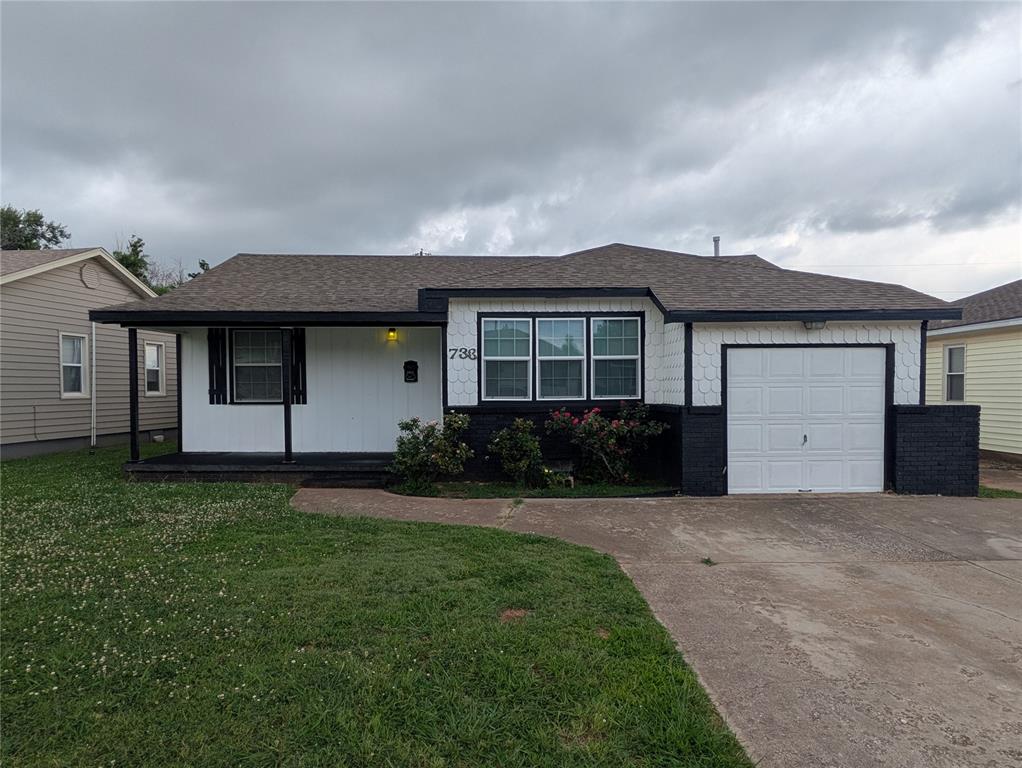 733 E Steed Drive — photo