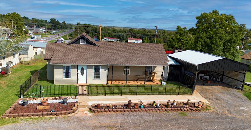 107 E Johnny Bench — photo