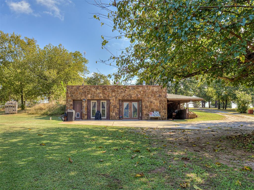 1409 S Highway 76 Highway — photo