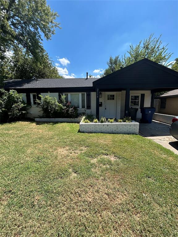 2116 Westchester Drive — photo