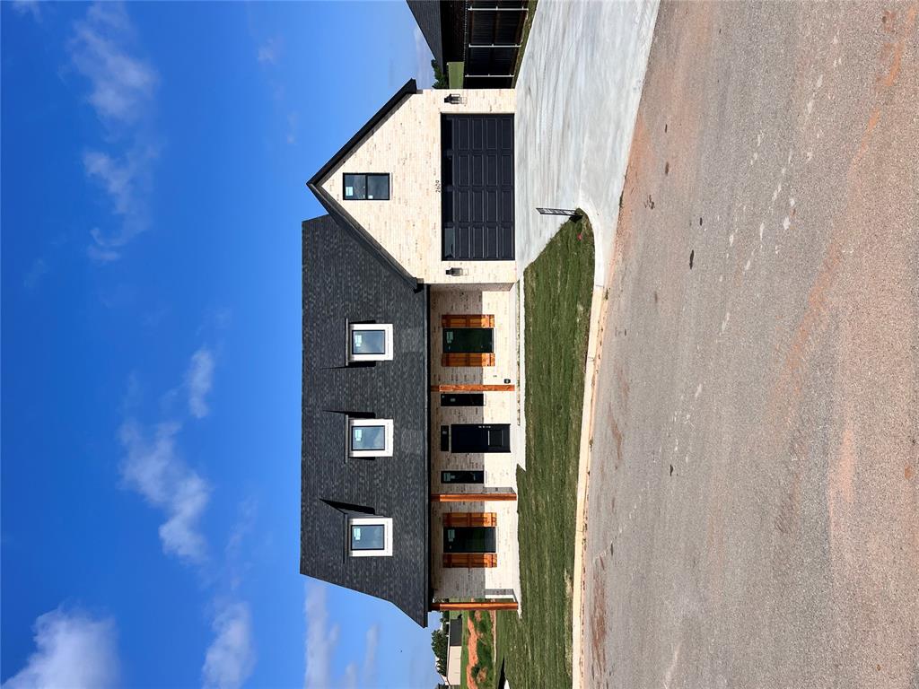 2609 Landrun — photo