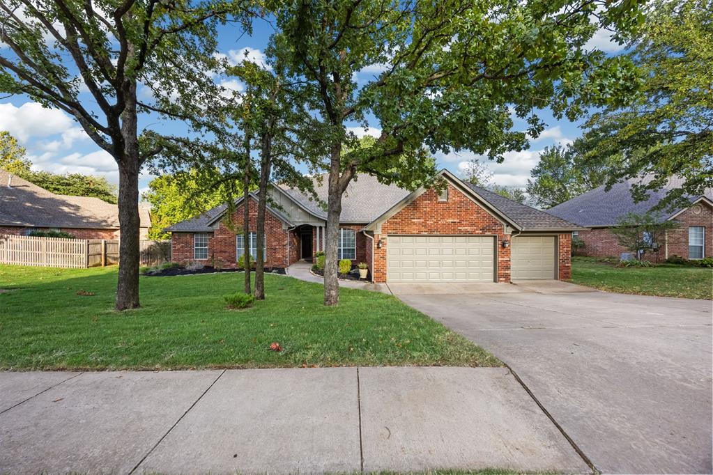 2617 Ashebriar Lane — photo