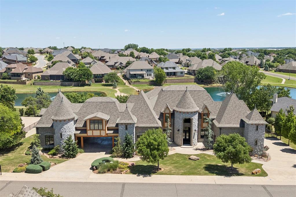4616 Lake Front Drive — photo